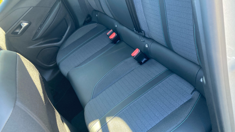 Peugeot 208 1.2 PureTech 100 Allure Premium + 5dr Petrol Hatchback